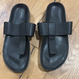 Vince Black Minimalist Sandals